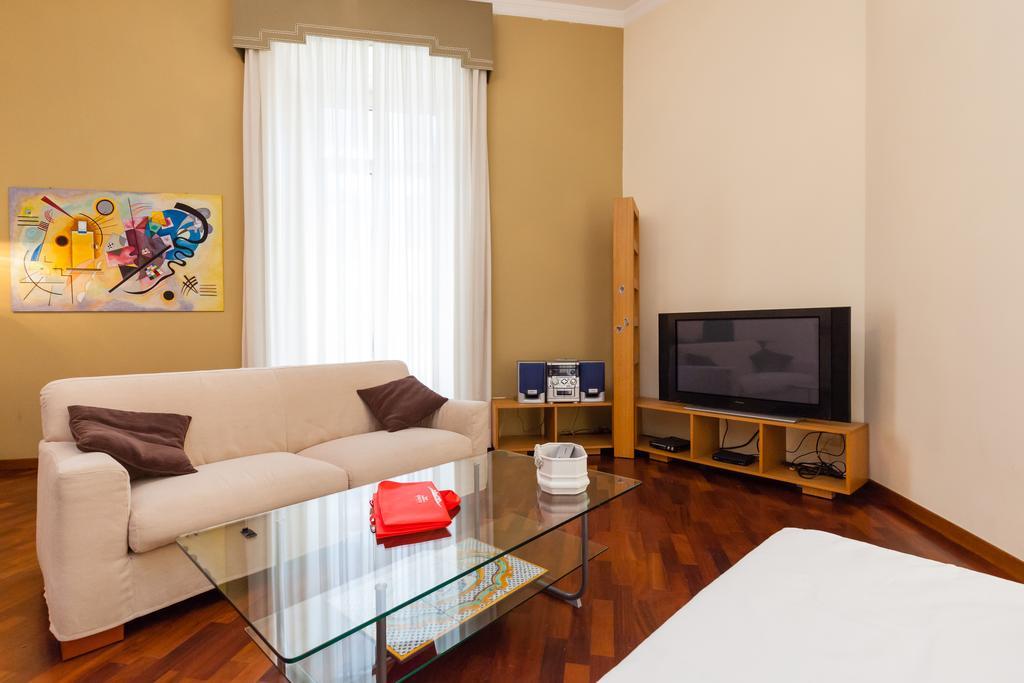 나폴리 Residenza Duomo 314 아파트 외부 사진